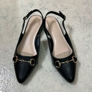 Jones New York Adjustable Strap Flat Shoes